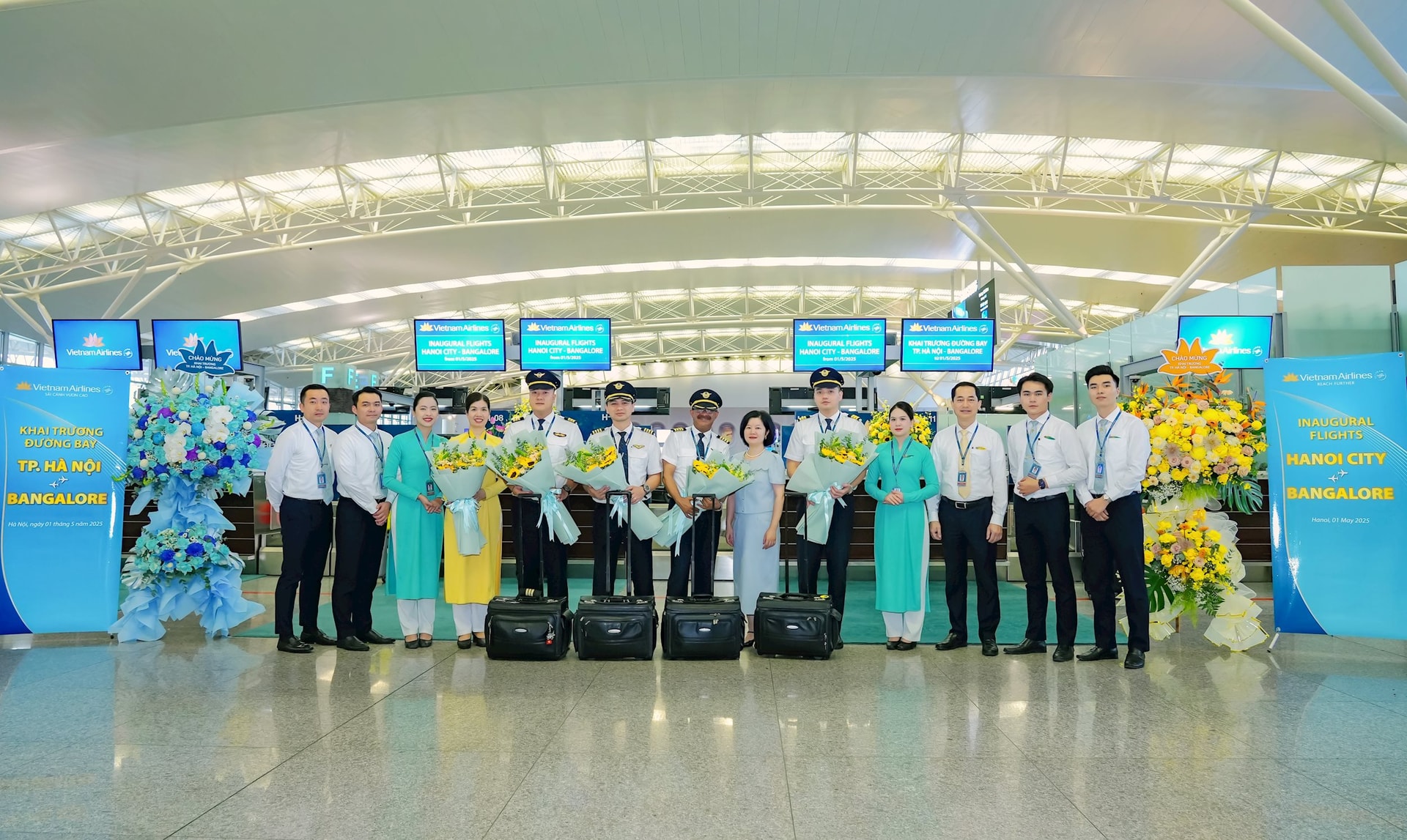 anh-2_-vietnam-airlines-chinh-thuc-khai-truong-duong-bay-thang-ket-noi-ha-noi-voi-bengaluru-trung-tam-cong-nghe-hang-dau-cua-an-do.jpg