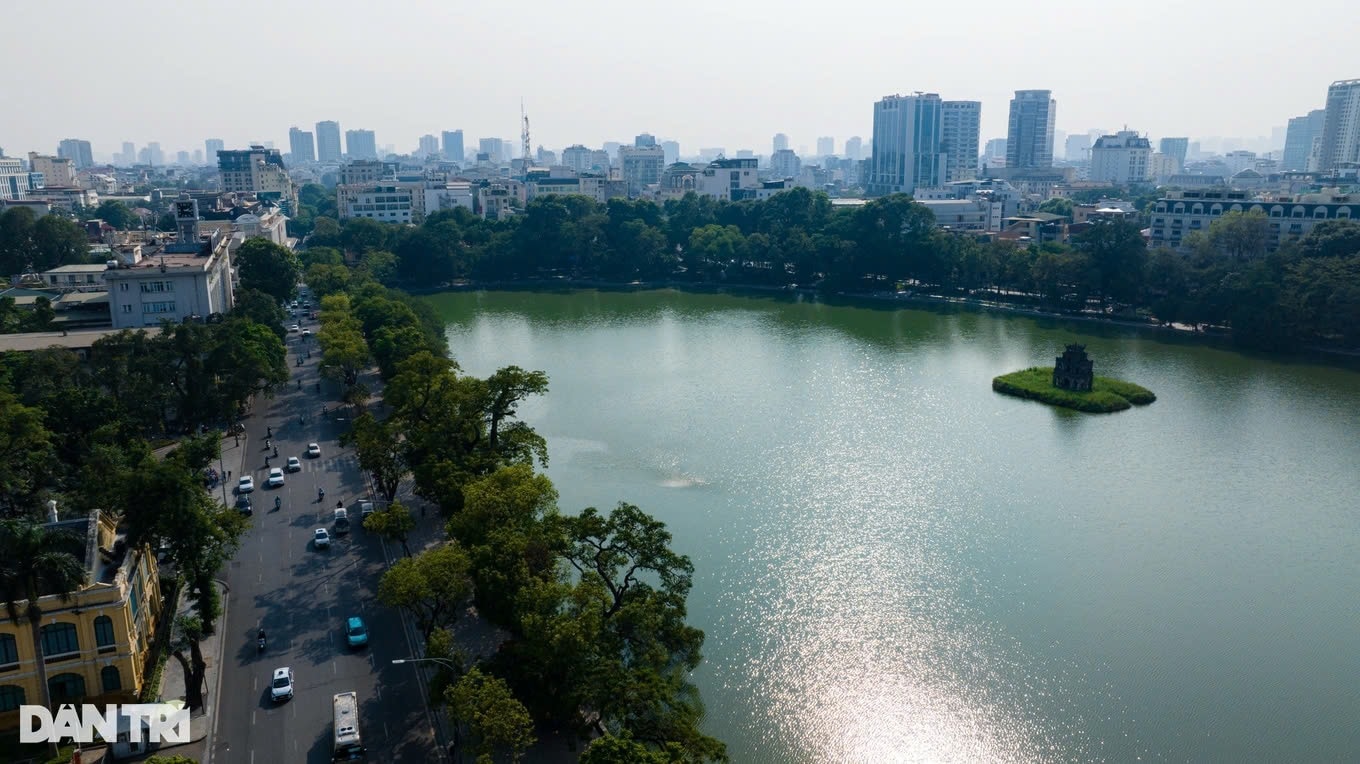cdnphoto.dantri.com.vn-ruzo6-hf7-rbhocqgvbojsy6zie-thumb_w-1360-2025-05-02-_phia-dong-hk-1746150502702.jpg