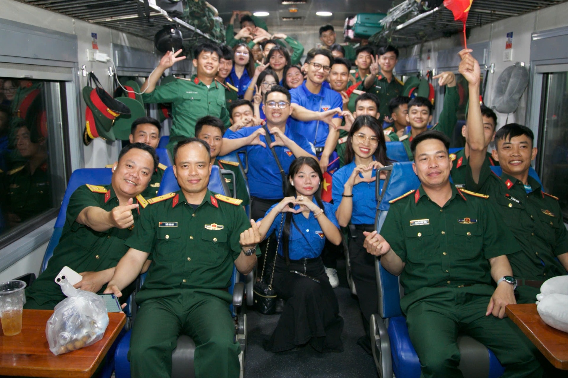 static-images.vnncdn.net-vps_images_publish-000001-000003-2025-5-2-_tien-quan-2-38652.jpg