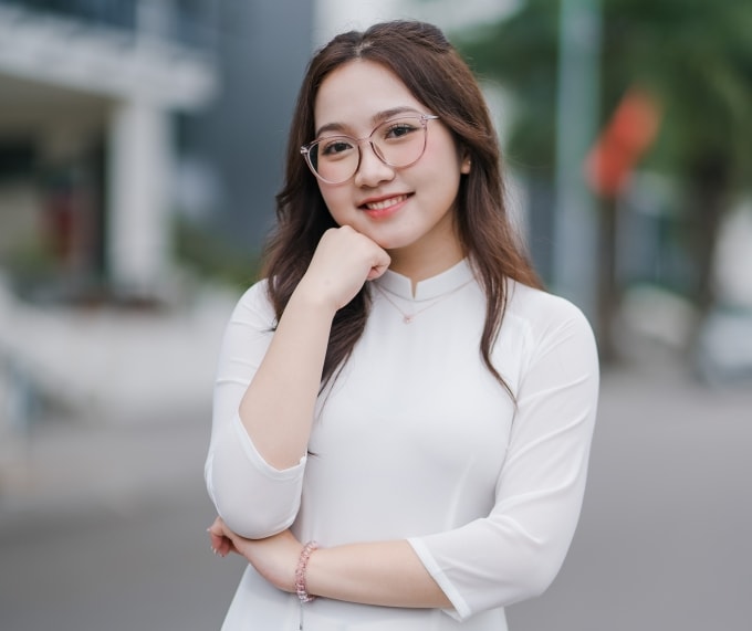 Tạ Như Quỳnh trong bộ ảnh kỷ yếu. Ảnh: Nhân vật cung cấp