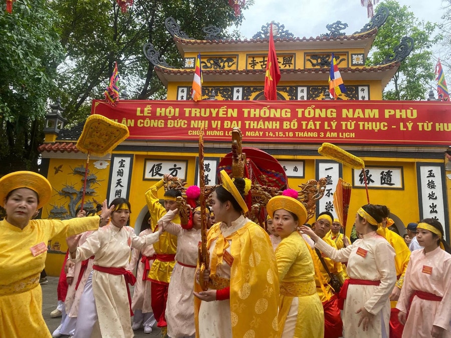 huyen-tich-cong-chua-nha-ly-duoc-10-lang-ton-thanh-5.jpg