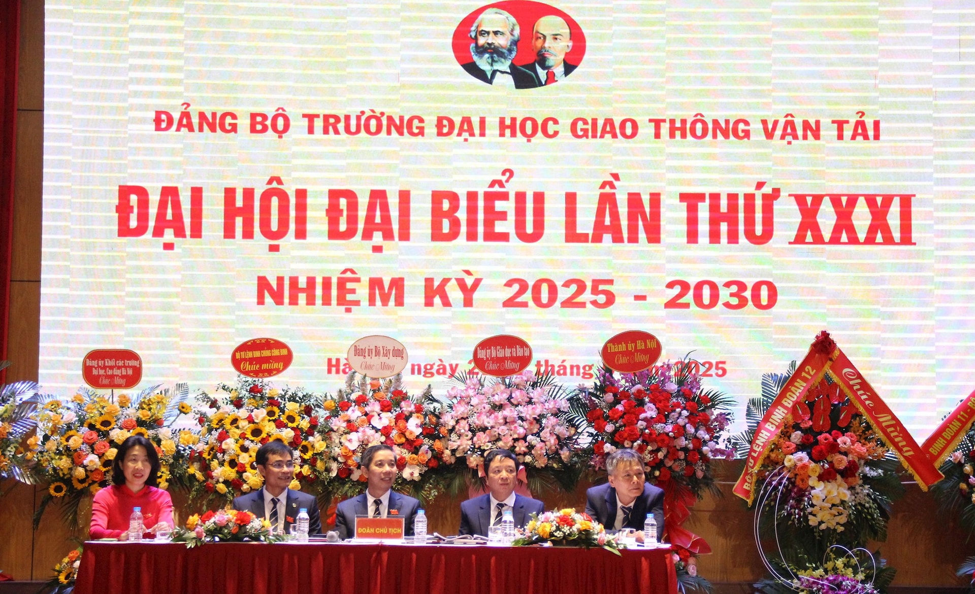 giaothongvantai-4-.jpg