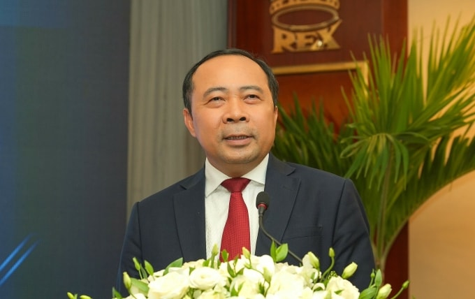 PGS.TS Vũ Hải Quân nói về mô hình hợp tác 3 nhà, ngày 24/5. Ảnh: VNUHCM