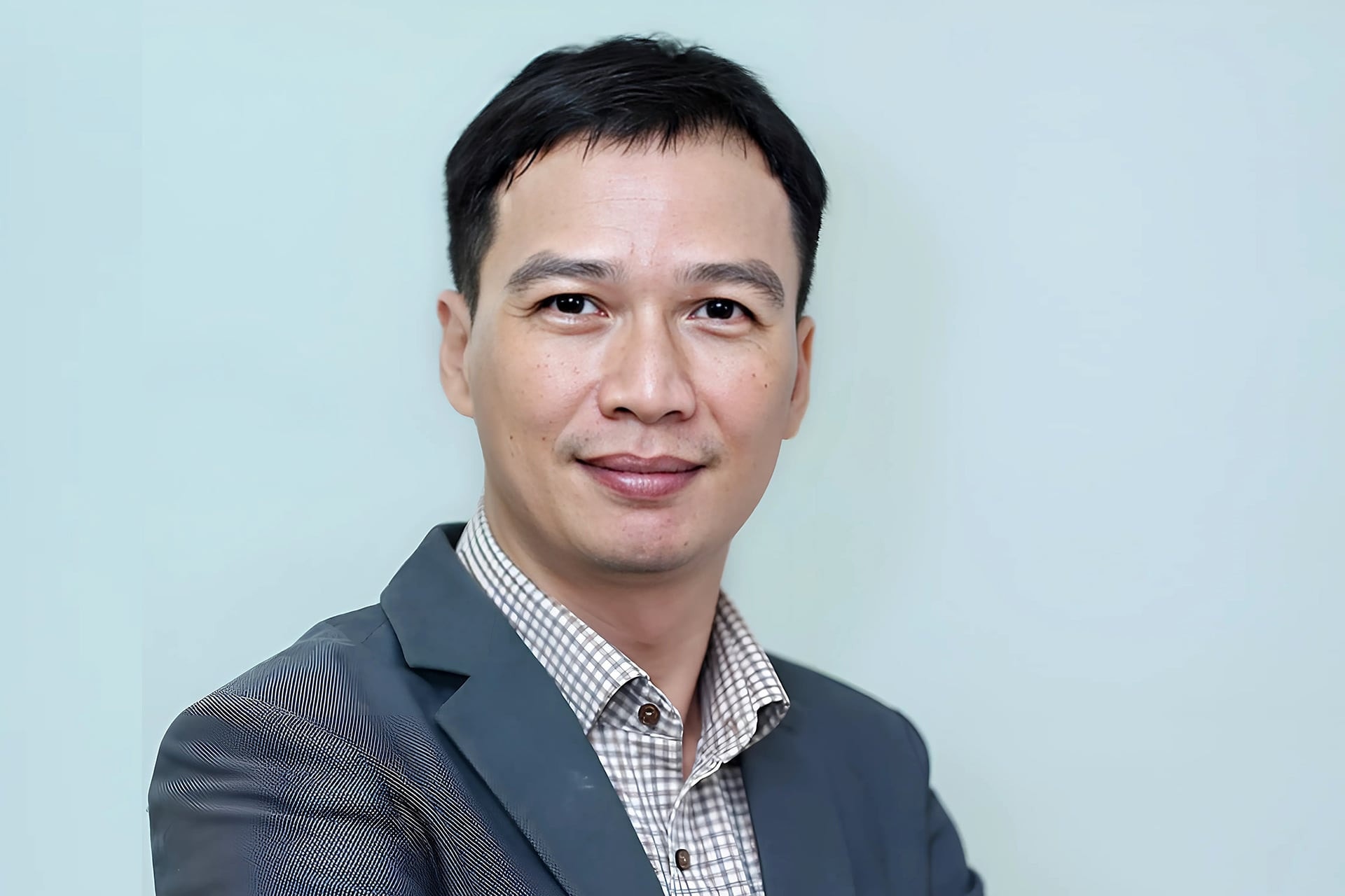 static-images.vnncdn.net-vps_images_publish-000001-000003-2025-5-27-_gs-phan-bach-thang-69140.jpg