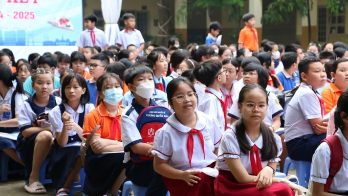 Thí sinh tham dự kỳ khảo sát vào lớp 6 TP Thủ Đức, ngày 24/5. Ảnh: Thư Trang