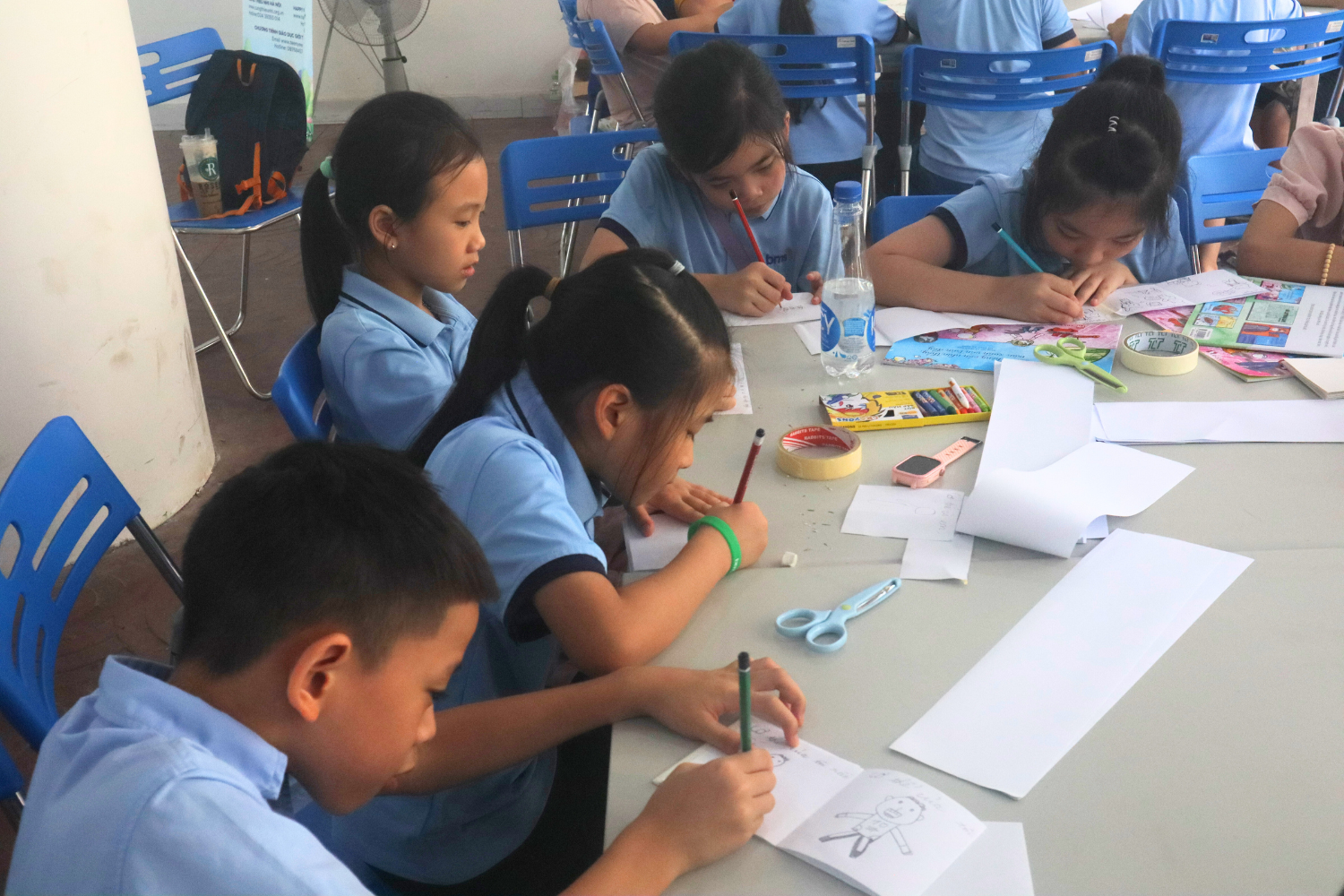 van hoa doc, thu vien sach, cung thieu nhi anh 3