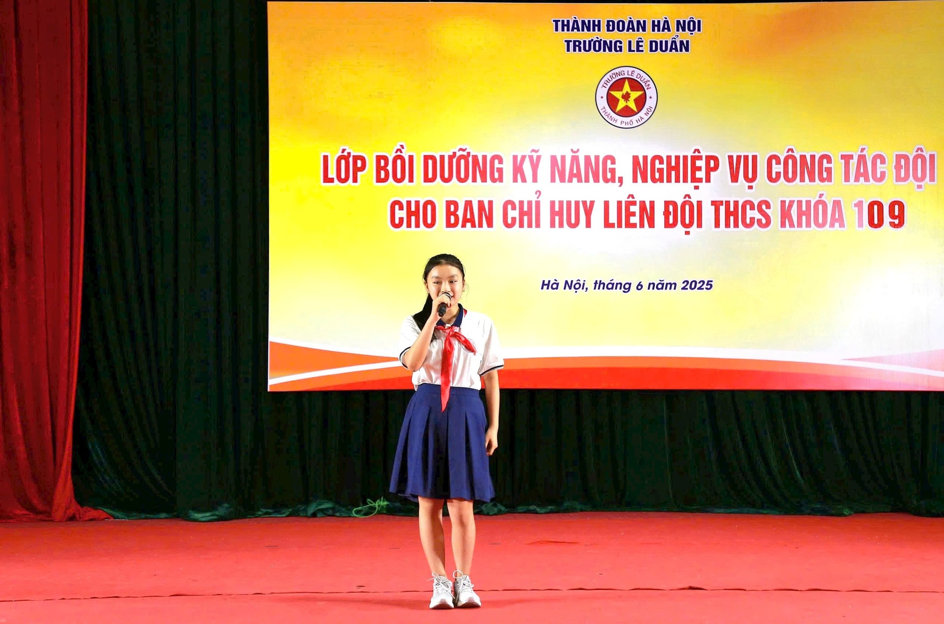 z6672217776181_89fbfd731cd694bd5ce0eddfe66f6969.jpg