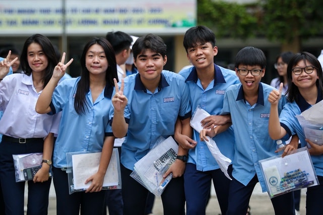 Thi lớp 10 xong, thí sinh TP.HCM quyết không nghỉ ngơi mà tiếp tục... đi học- Ảnh 2.