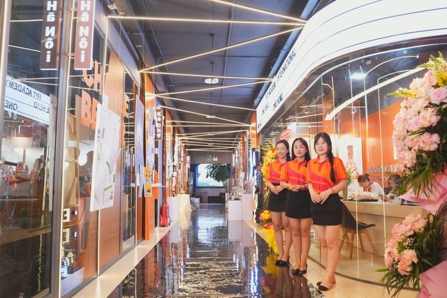 FPT Aptech khai trương cơ sở mới tại Hà Nội: Không gian học lập trình đậm chất công nghệ- Ảnh 1.