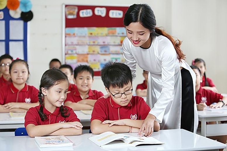 Bộ Giáo dục và Đào tạo công nhận tỉnh đạt chuẩn phổ cập giáo dục mức độ 3- Ảnh 1.