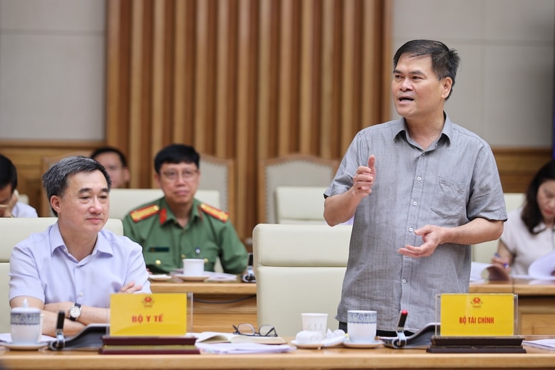 Thủ tướng: Tạo thuận lợi nhất cho mỗi thí sinh, tổ chức kỳ thi THPT thực sự là 'ngày hội'- Ảnh 5.