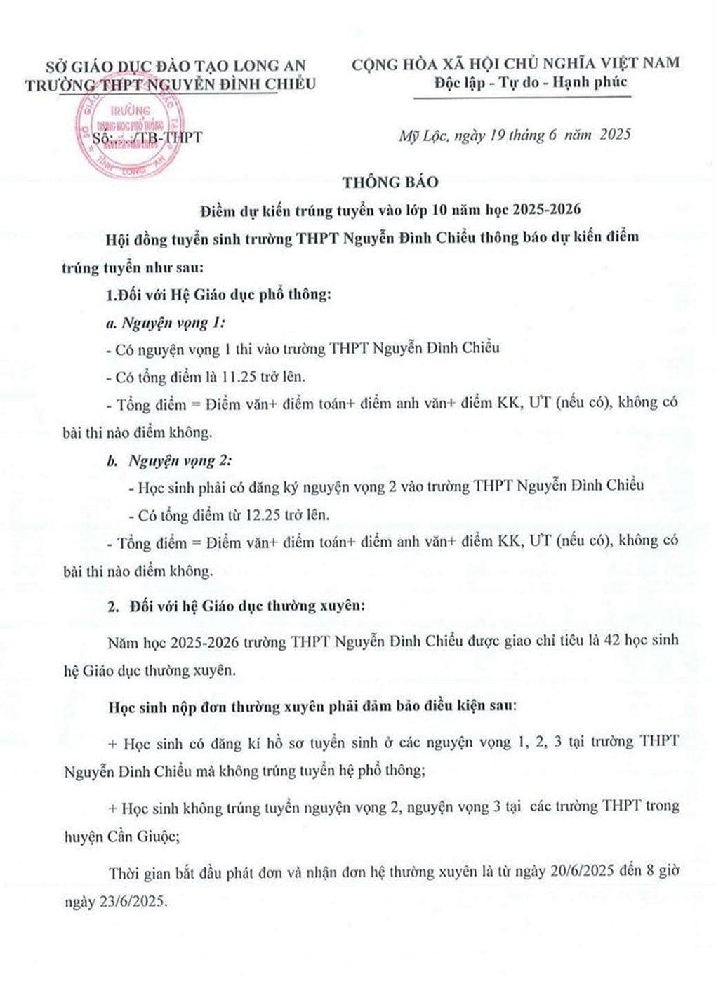Xem điểm thi lớp 10 của Long An, có trường đã công bố điểm chuẩn - 1