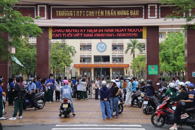 Bình Thuận công bố kết quả tuyển sinh lớp 10, năm học 2025-2026 - Ảnh 2.