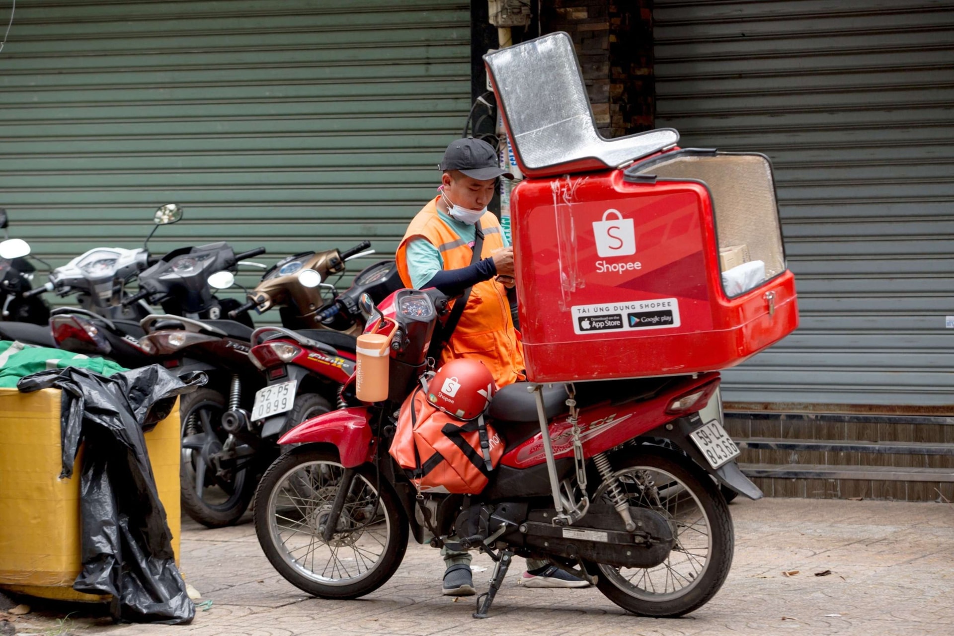 Hàng giả, hàng nhái tràn lan: Sàn thương mại điện tử có 