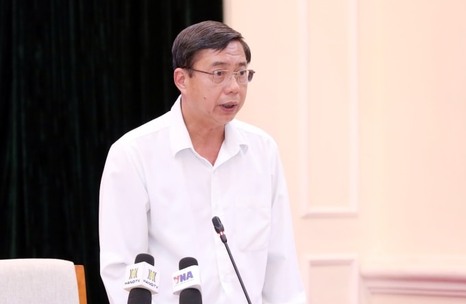 Thiếu tướng Trần Đình Chung tại Họp báo thi tốt nghiệp THPT, chiều 27/6. Ảnh: MOET