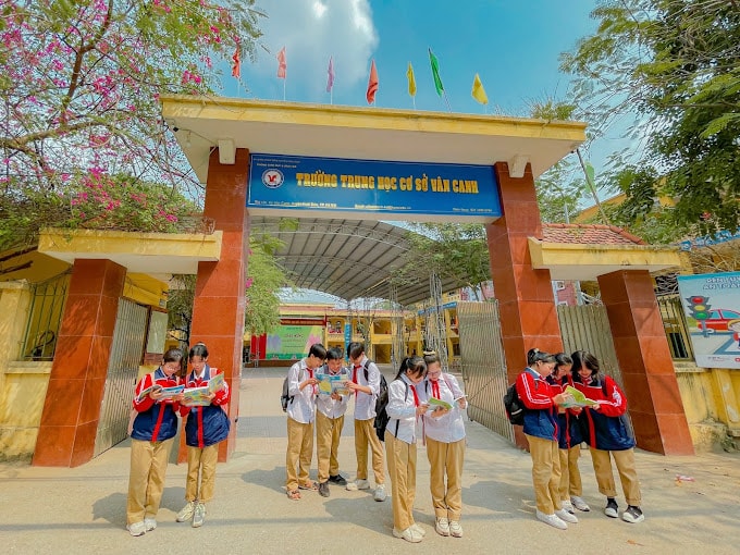 THCS Vân Canh