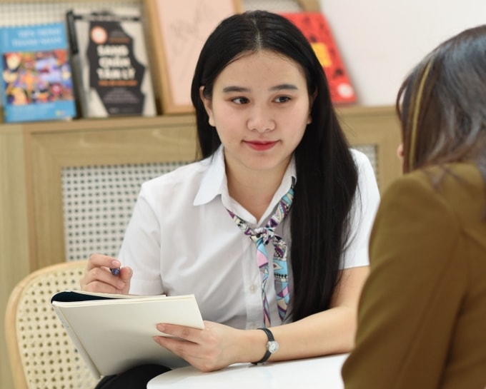 Thương trong một hoạt động tham vấn tâm lý. Ảnh: Nhân vật cung cấp