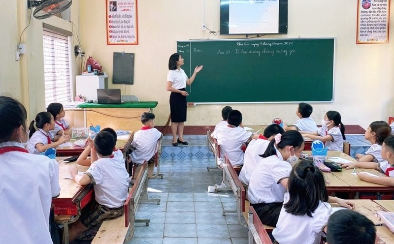 Luật Nhà giáo quy định từ 2026, giáo viên nghỉ hưu sớm sẽ không bị trừ lương