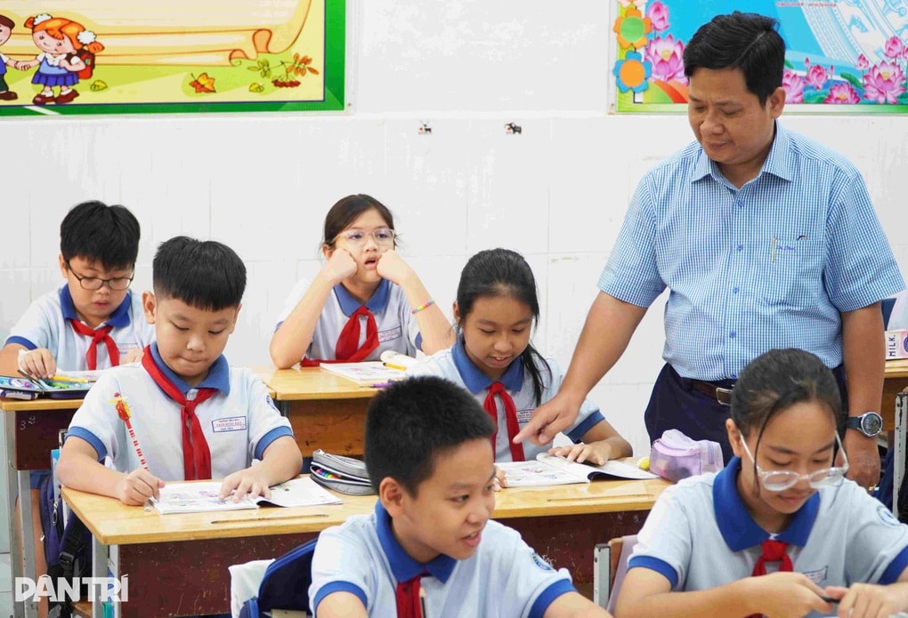Ngoài các tiết học được miễn phí, nội dung giáo dục nào vẫn thu tiền? - 1
