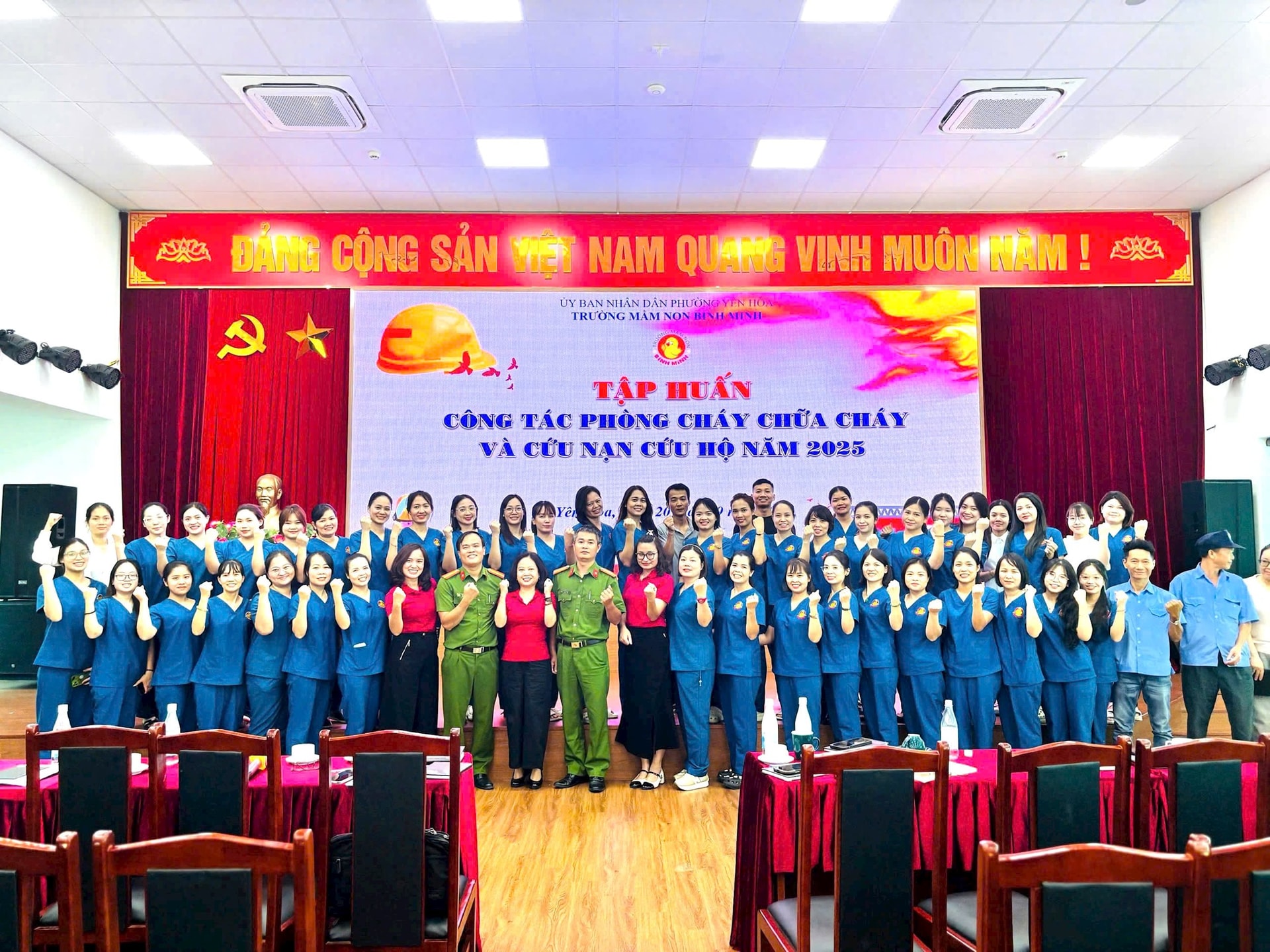 z7038142765830_576bfc67eec044746cadc8ee2f030b6c.jpg
