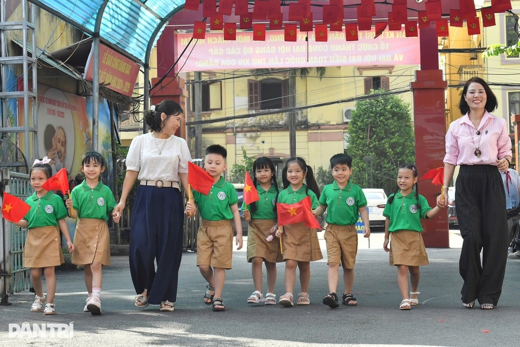 Một tiết dạy thêm của giáo viên được trả gấp rưỡi thù lao theo quy định mới - 3