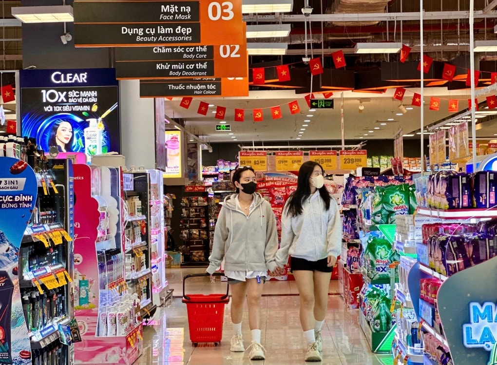 Bát phở 60.000 đồng, một tuần hết 2 triệu: Tân sinh viên “lọt hố” chi tiêu - 3