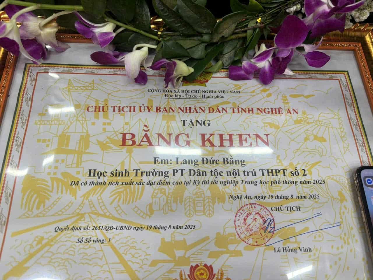 static-images.vnncdn.net-vps_images_publish-000001-000003-2025-10-9-_nguyen-vong-2-2634.jpeg