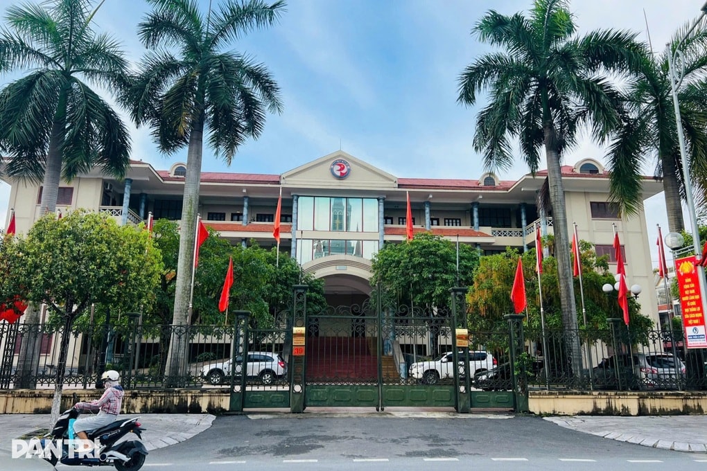 Phụ huynh khó hiểu về văn bản hoạt động ngoài giờ của UBND phường - 2