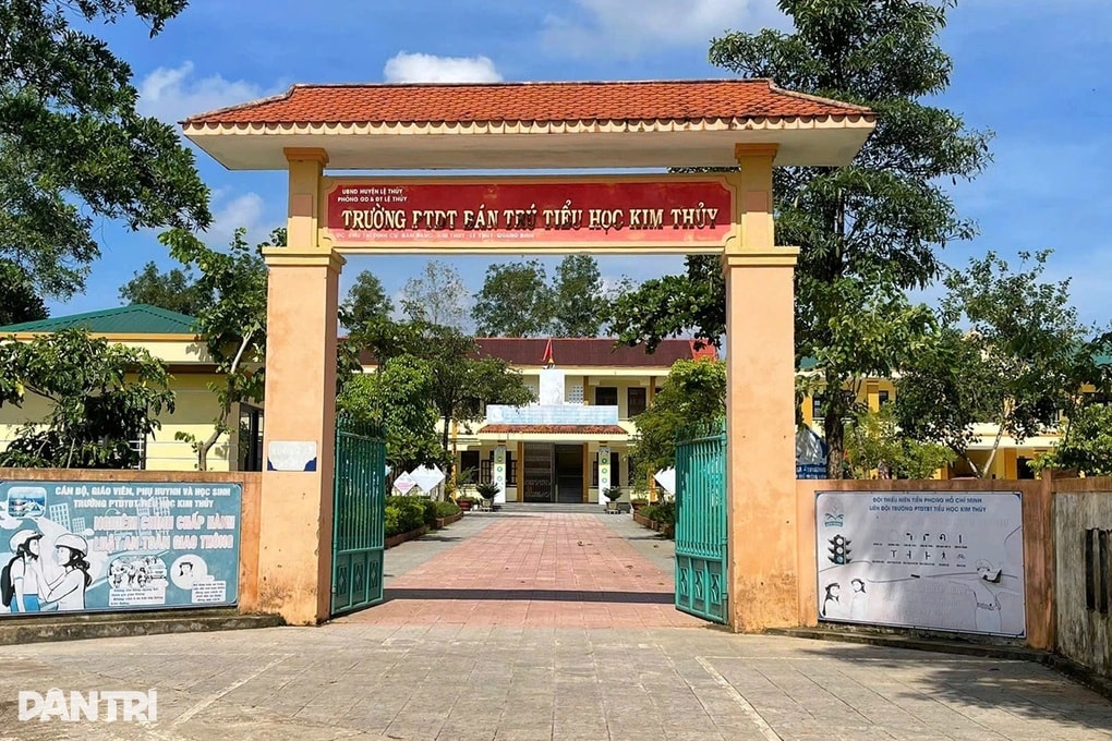 Vụ 40 học sinh nhập viện: Thông tin bất ngờ gây bức xúc cho phụ huynh - 2