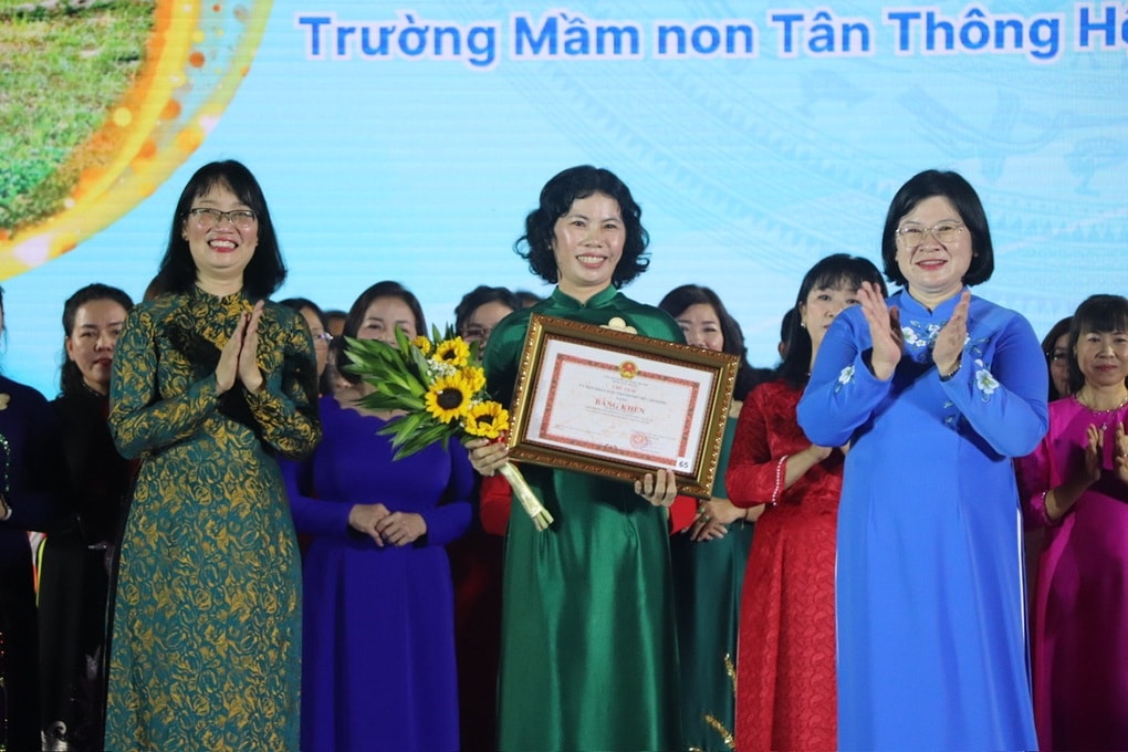 TPHCM vinh danh nhà giáo tiêu biểu và trao Giải thưởng Võ Trường Toản - 3