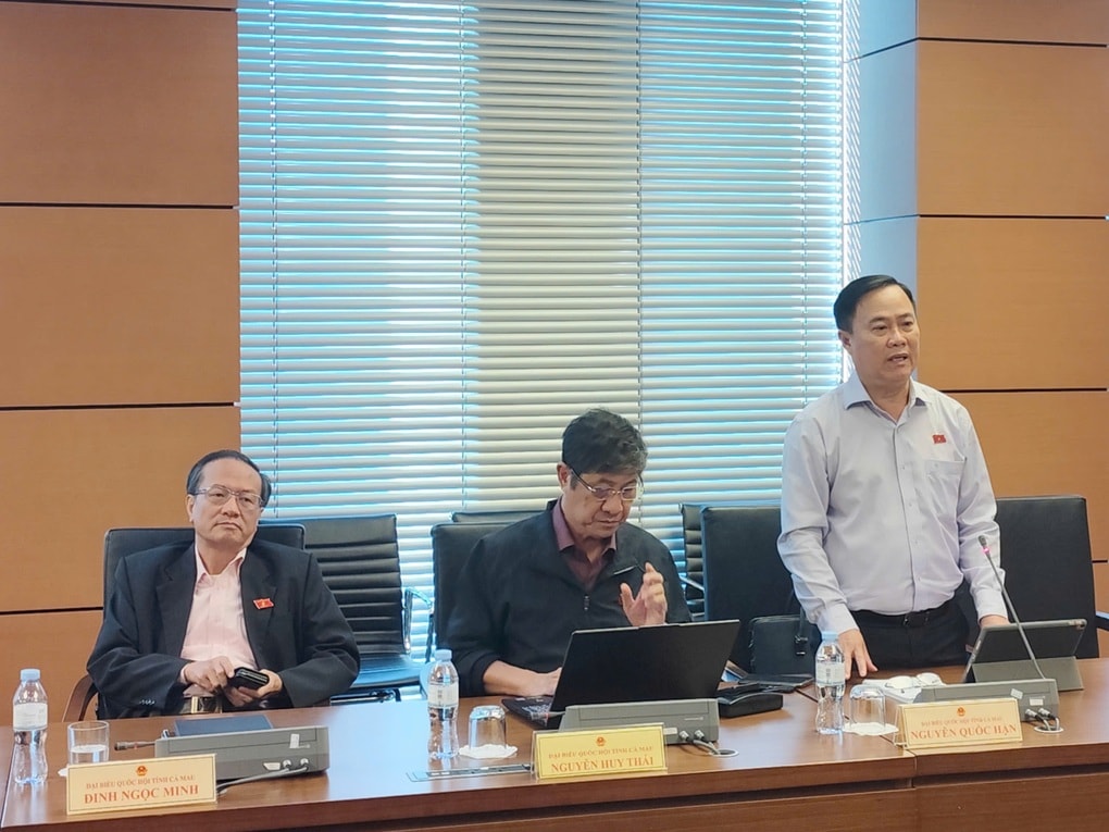 Chủ tịch Quốc hội: Phải đặt nặng giáo dục đạo đức cho cả thầy và trò - 2