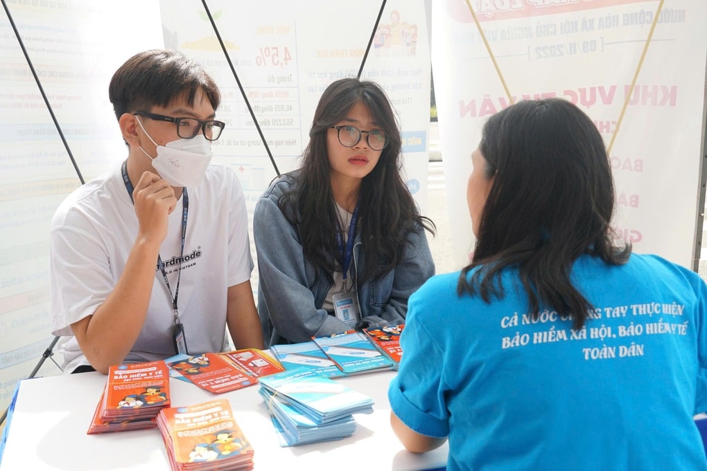 73% sinh viên một trường cao đẳng ở TPHCM không tham gia bảo hiểm y tế - 1