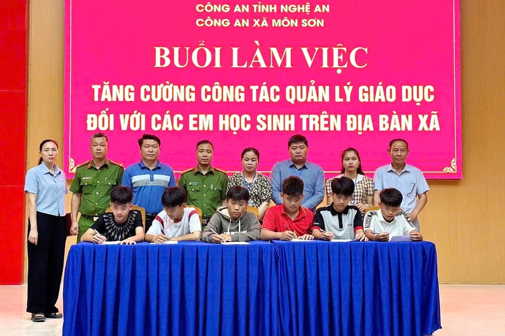 Bộ ba “khắc chế” học sinh hư - 5