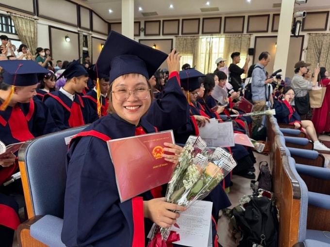 Chị Mai Hoa trong ngày tốt nghiệp. Ảnh: Nhân vật cung cấp