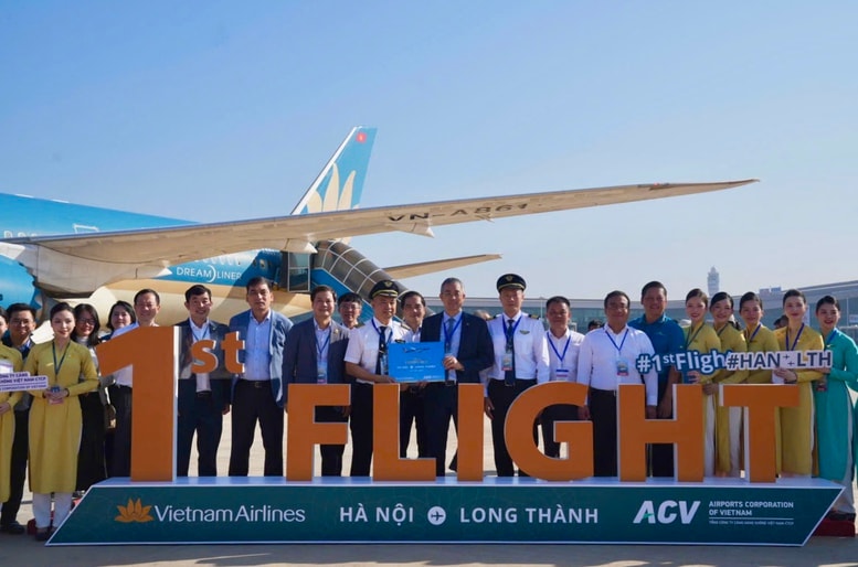 Vietnam Airlines thực hiện chuyến bay chở khách đầu tiên tại Sân bay Long Thành- Ảnh 3.