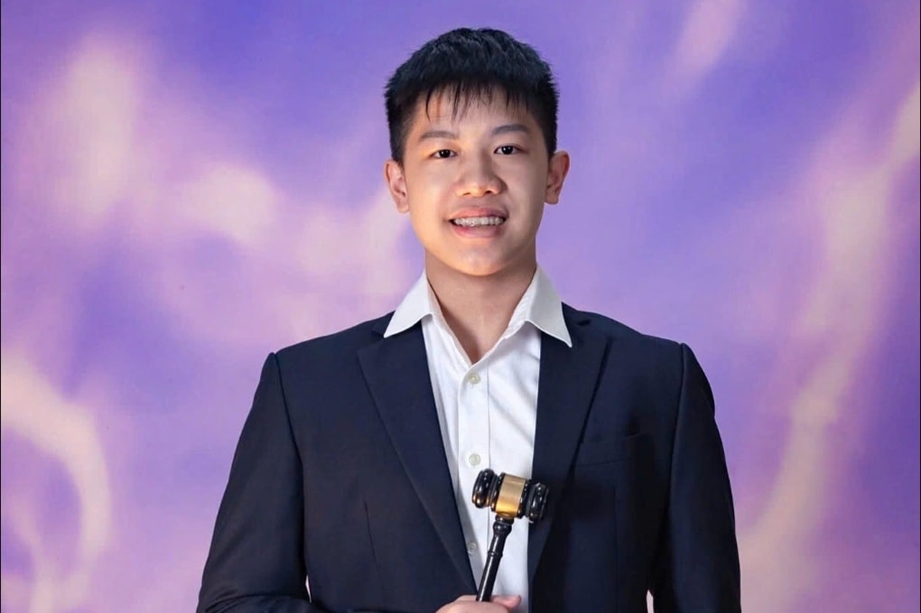 Thành tích hiếm có của nam sinh Hà Nội 15 tuổi, giành học bổng trường top - 1