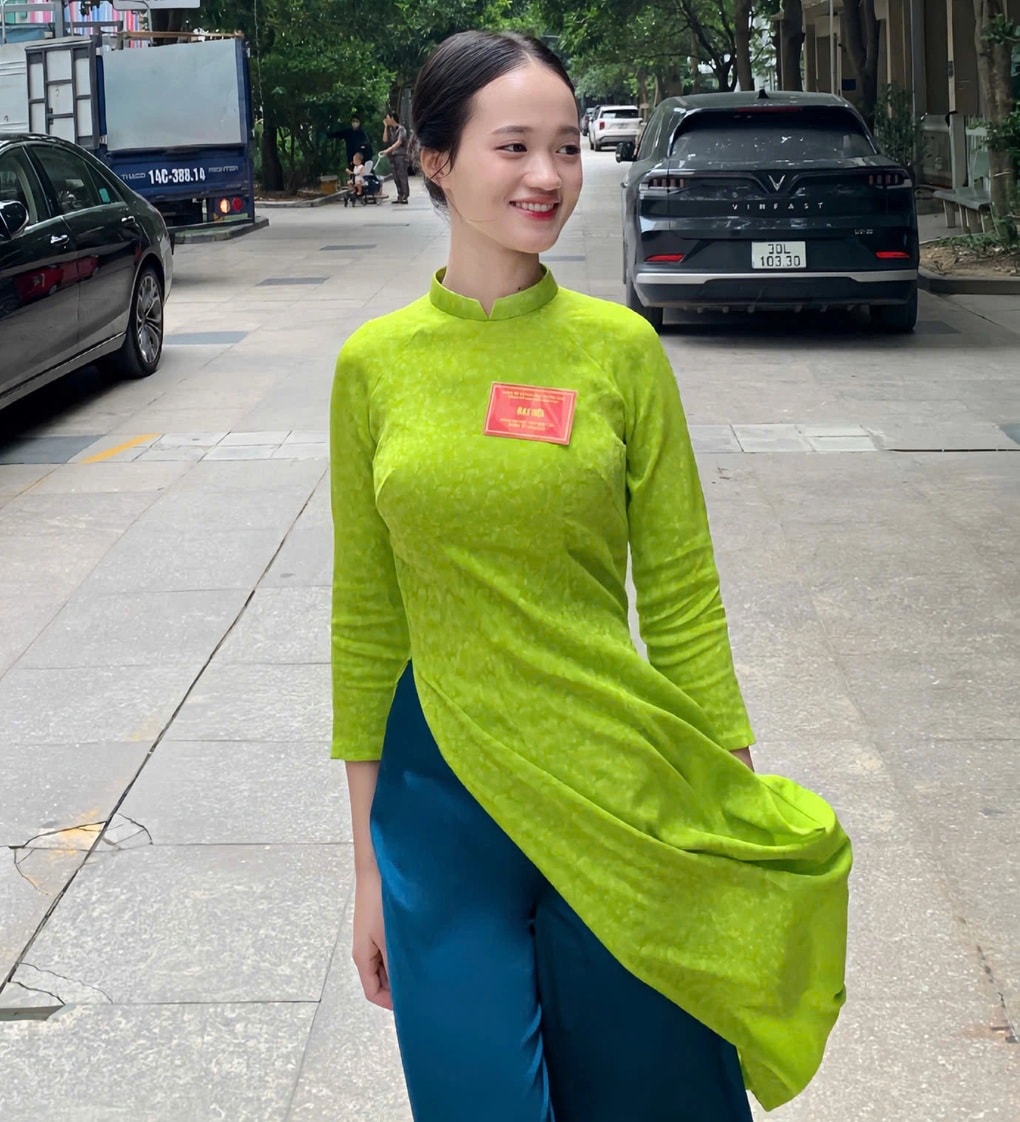 Tuổi thơ khắc nghiệt của thủ khoa người Mường và trăn trở bán bò đi học - 2