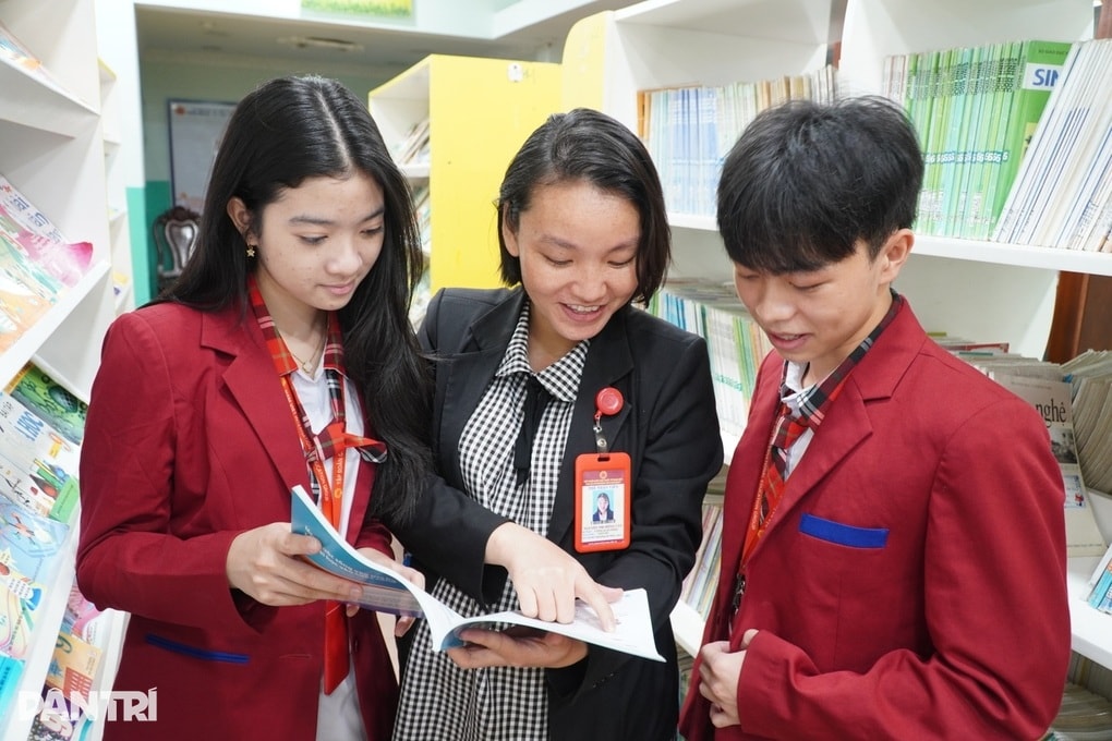 Chọn một bộ SGK thống nhất: “Phương án nào cũng có được và mất” - 1