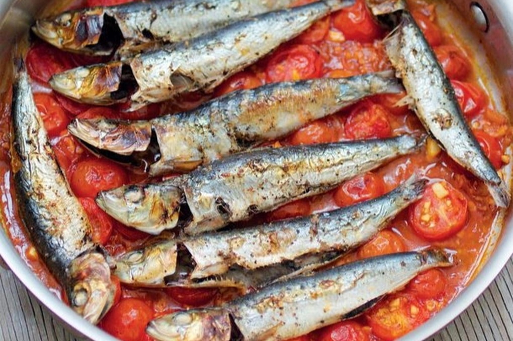 Hai loại cá có omega-3 vượt xa cá hồi, chợ Việt sẵn có - 1