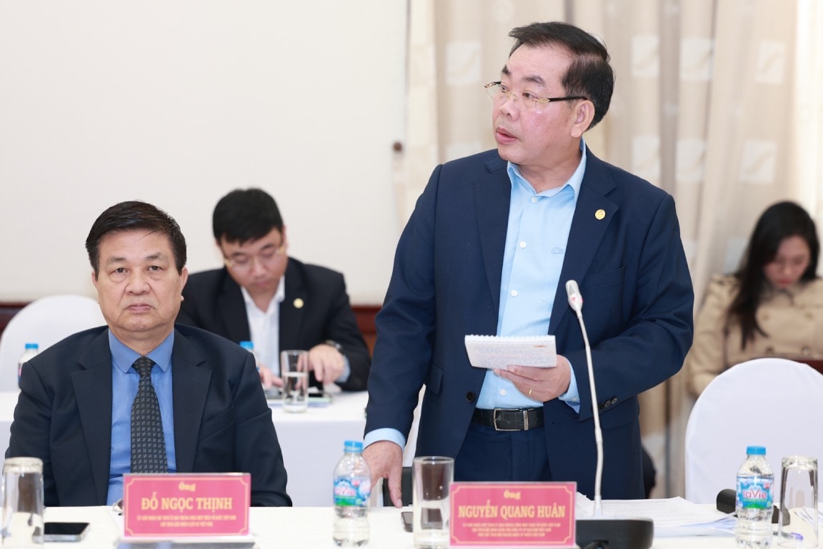 Đại biểu đóng góp ý kiến tại hội nghị. Ảnh: Hải Nguyễn 