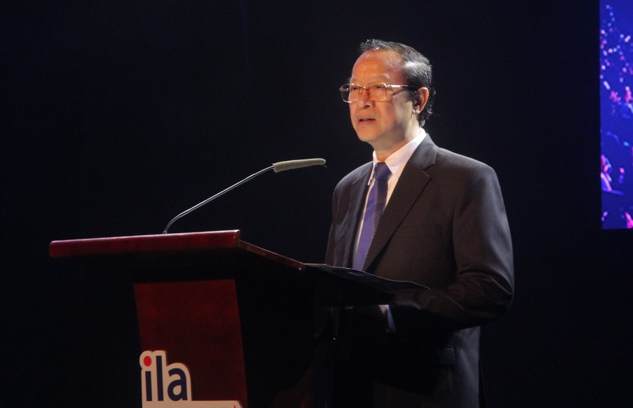 Thứ trưởng Thường trực Bộ GD&ĐT Phạm Ngọc Thưởng phát biểu tại vòng chung kết.