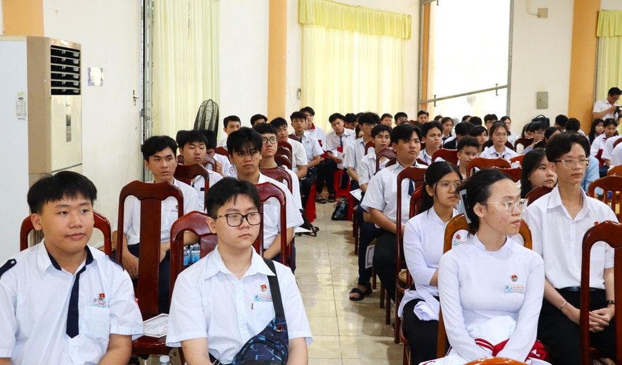 Học sinh Cà Mau tham dự Kỳ thi chọn học sinh giỏi quốc gia THPT.