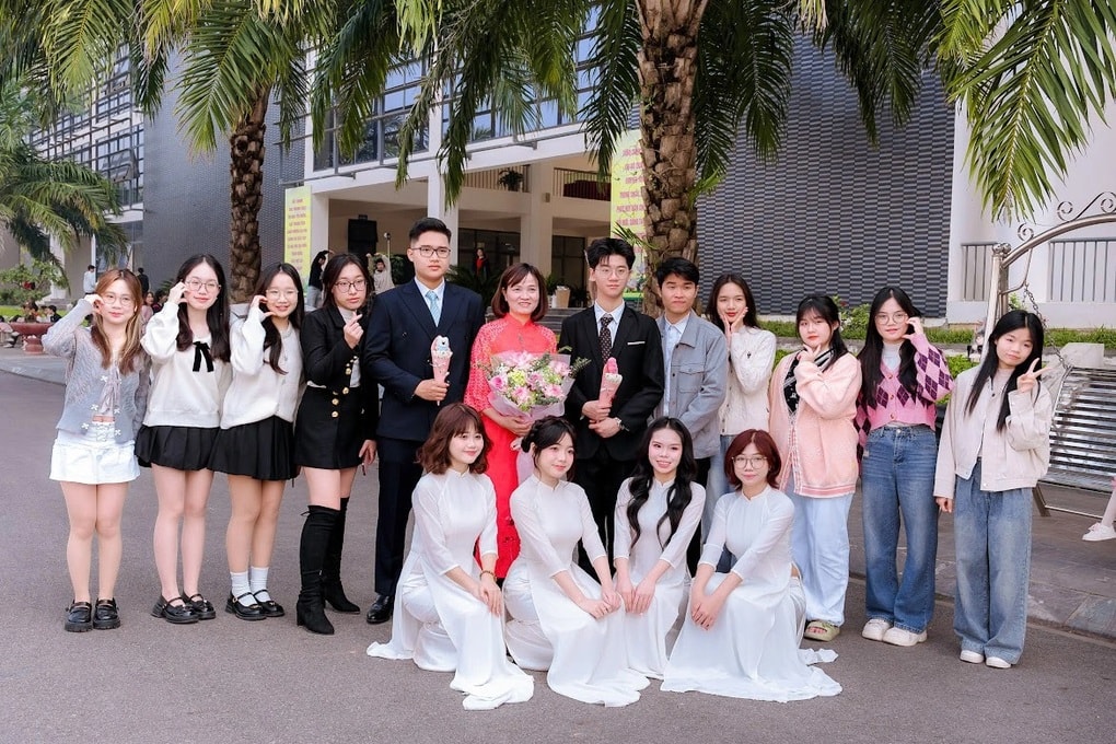 Thủ khoa học sinh giỏi được mệnh danh nam thần xé sách bước ra - 3