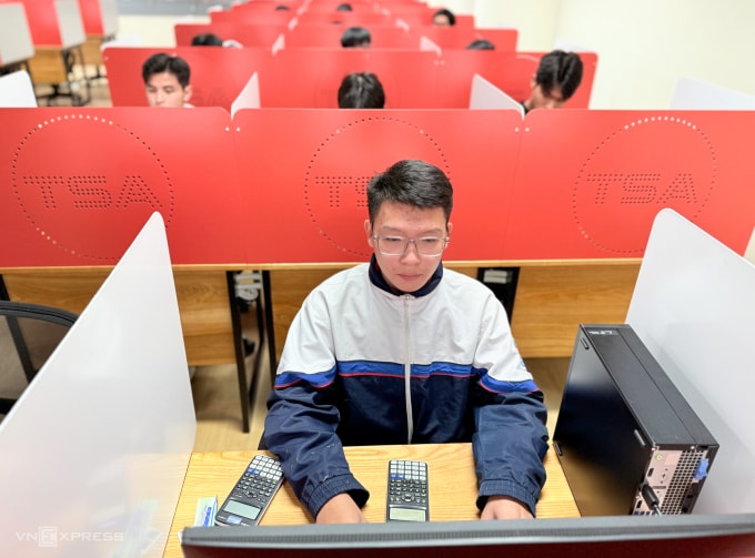 Phòng thi đánh giá tư duy hiện đại tại Đại học Bách khoa Hà Nội. Ảnh: Dương Tâm