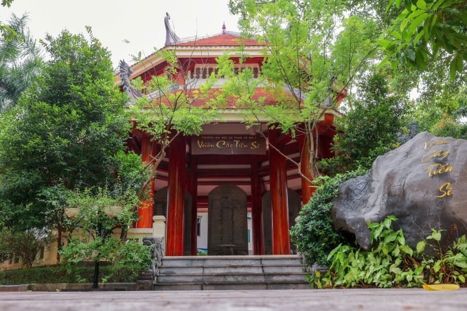 Vườn cây tiến sĩ để vinh danh các tiến sĩ của trường Đại học Sư phạm Hà Nội 2. Ảnh: Fanpage trường