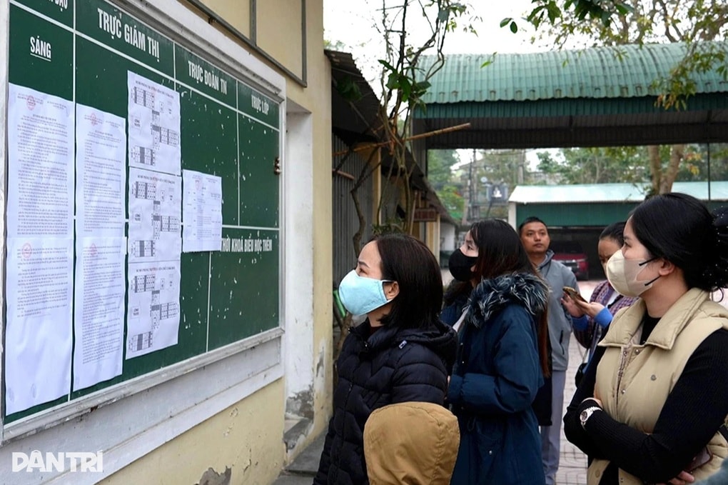 Thủ khoa tuyển dụng giáo viên đạt 96,5 điểm, 3 thí sinh vi phạm quy chế - 1