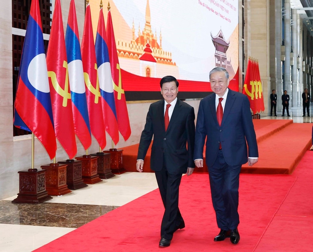 Việt - Lào phấn đấu kim ngạch thương mại song phương đạt 10 tỷ USD - 1