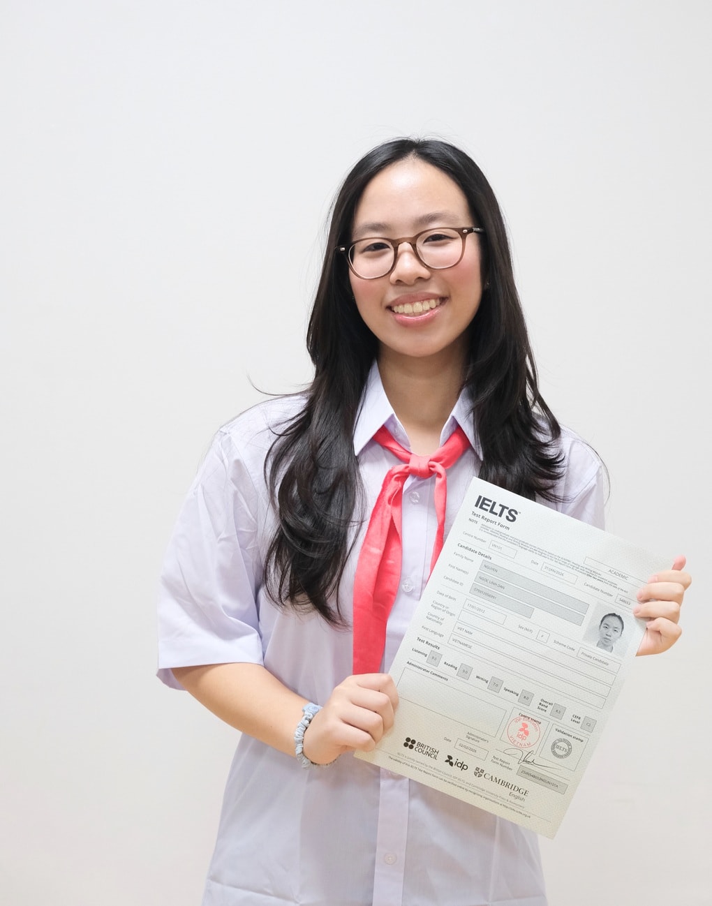 Nữ sinh lớp 8 đạt IELTS 8.5 tiết lộ chiến thuật bứt tốc với phương pháp mới - 2