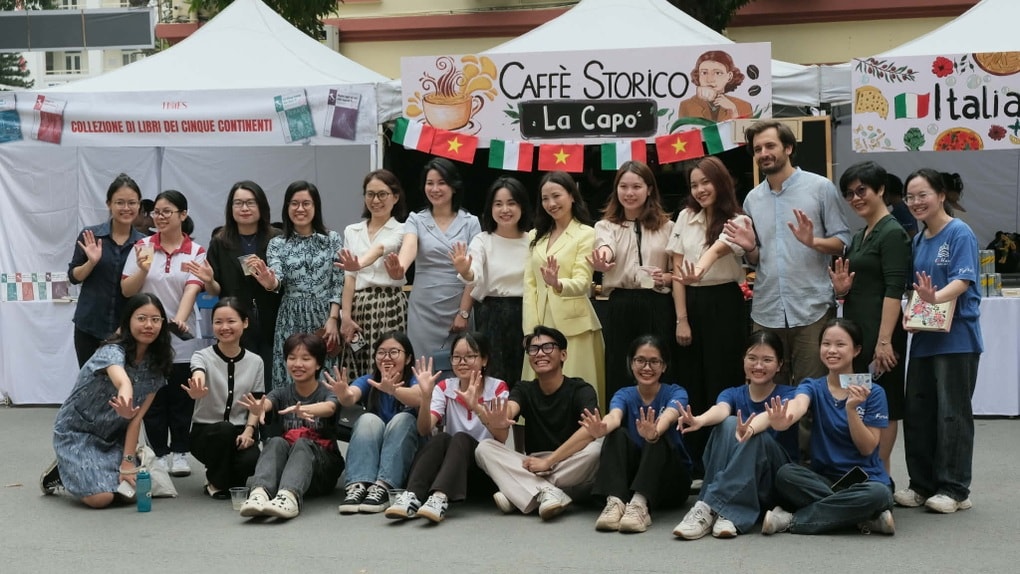 Sinh viên năm cuối mất cảm giác Tết vì nỗi lo tốt nghiệp - 3