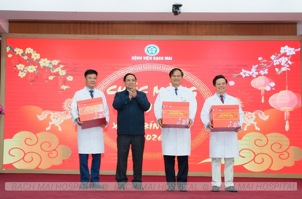 Thủ tướng: Bệnh viện tuyến cuối là niềm hy vọng lớn nhất của người bệnh - 4